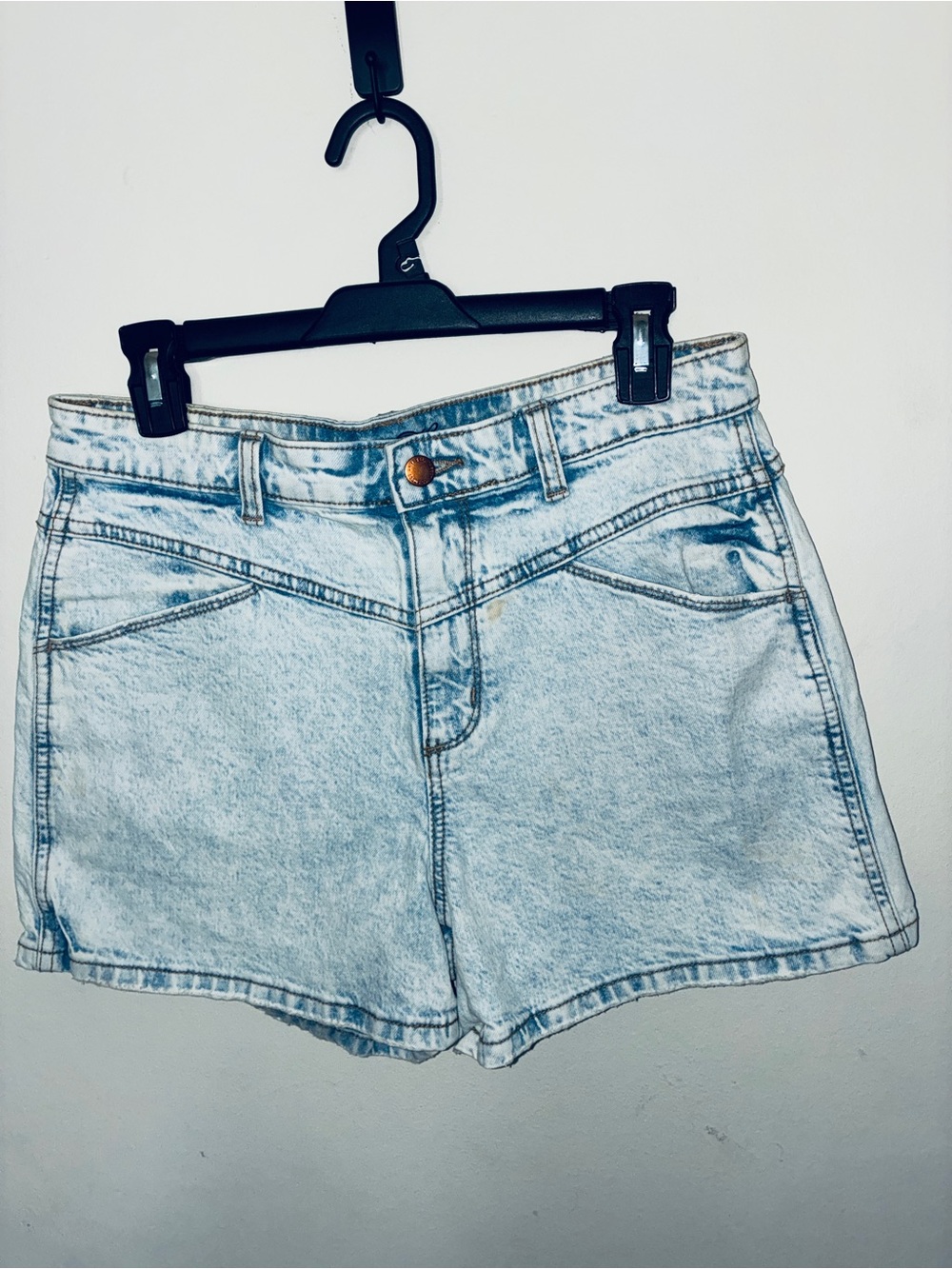 Universal Threads -Light Blue Denim Womens Shorts High-Rise Midi Style size 10